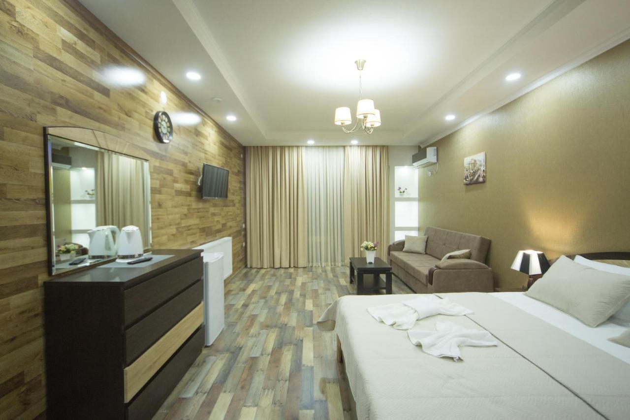 Hotel Dimasi كوتايسي المظهر الخارجي الصورة