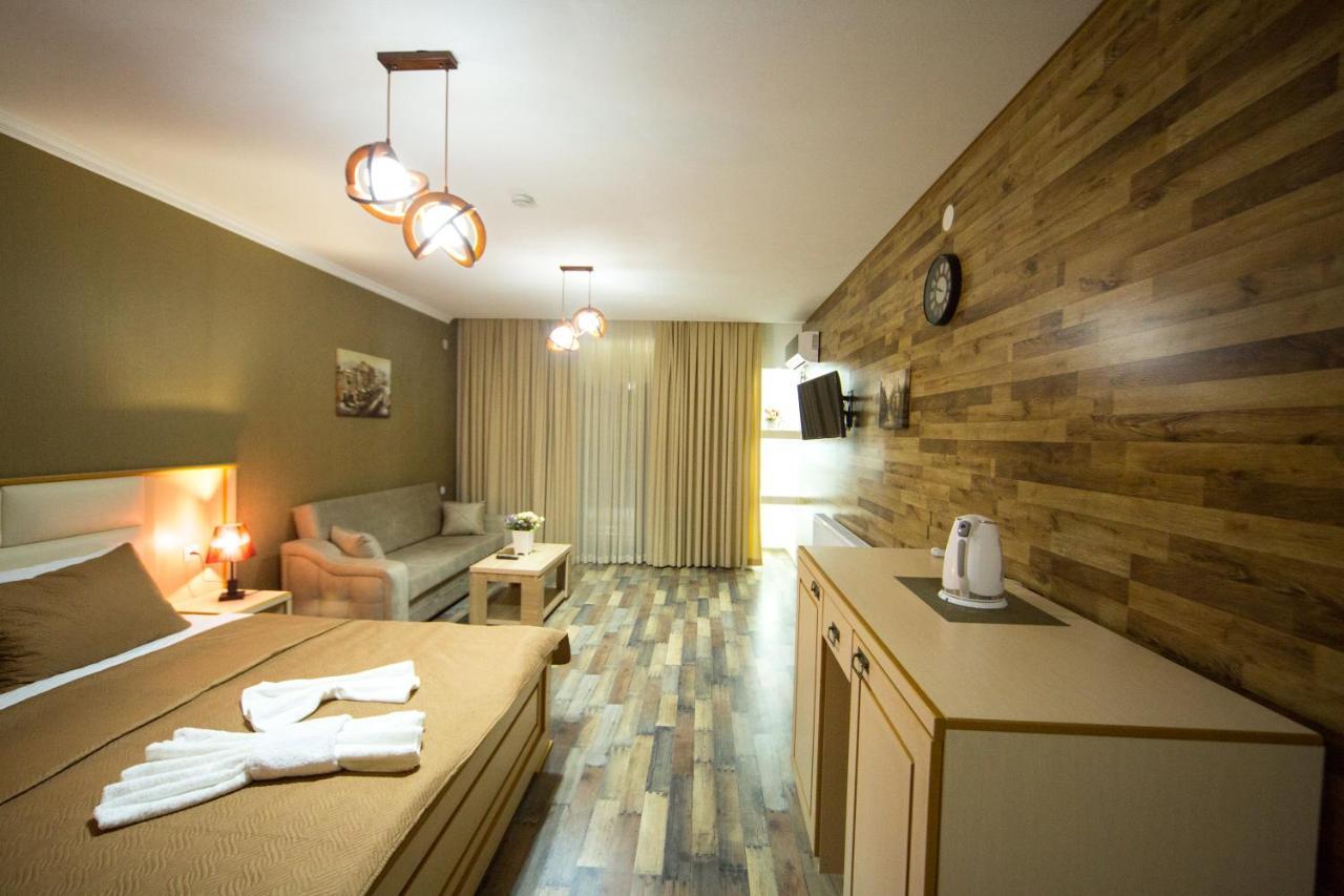Hotel Dimasi كوتايسي المظهر الخارجي الصورة