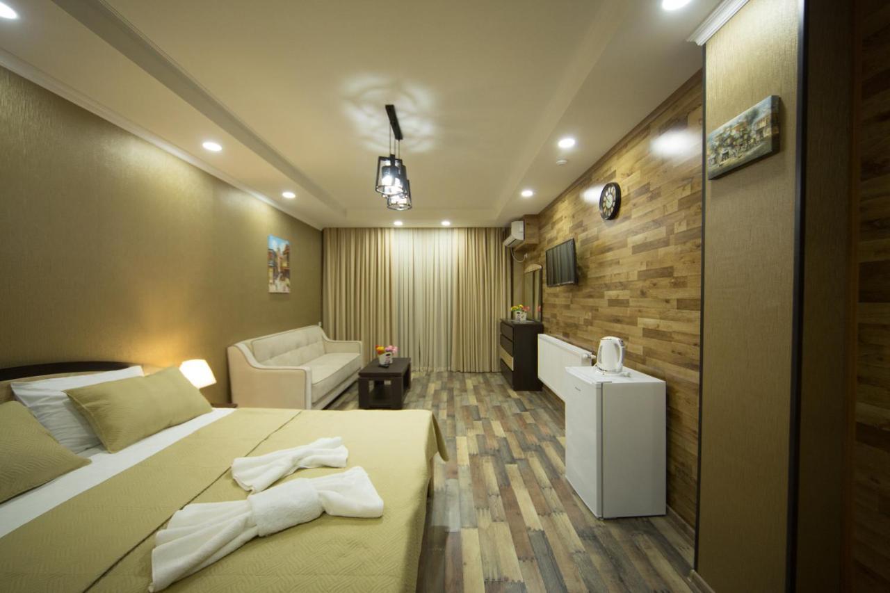 Hotel Dimasi كوتايسي المظهر الخارجي الصورة